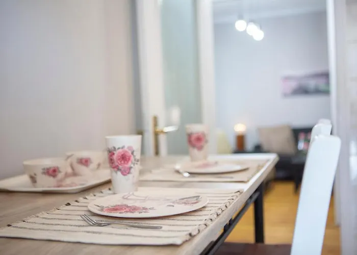 Апартаменты Akratos Wine House